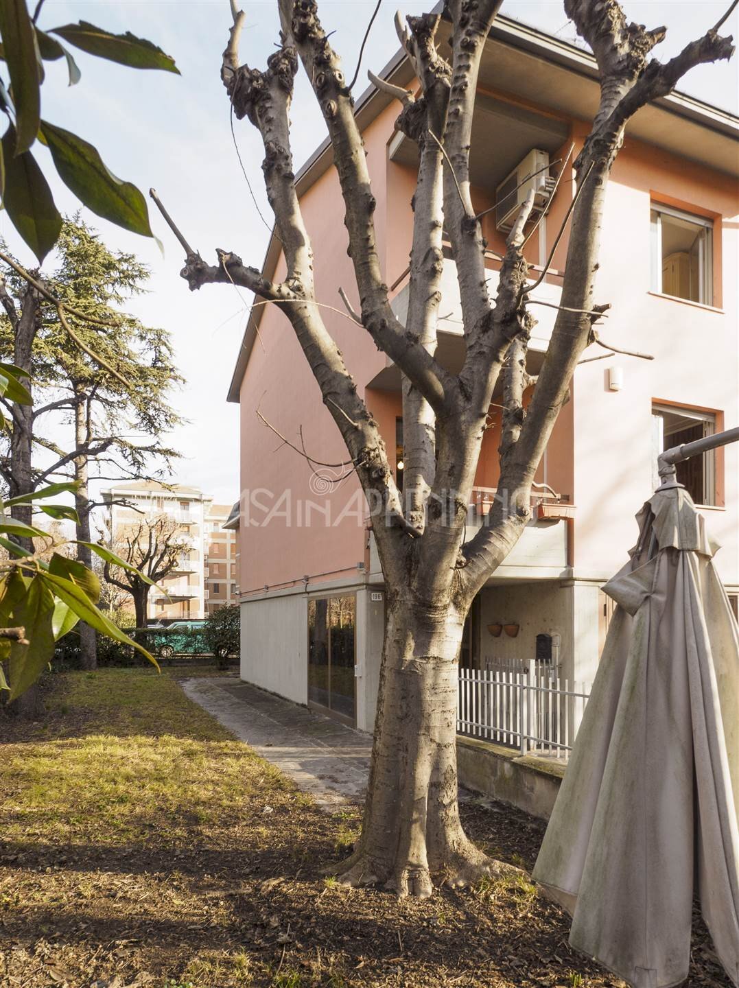 Terraced Villa Modena - photo 1