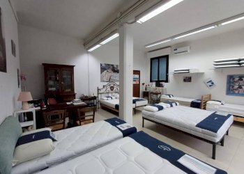 Camera da letto - Negozio via Boves, Soliera - foto 1