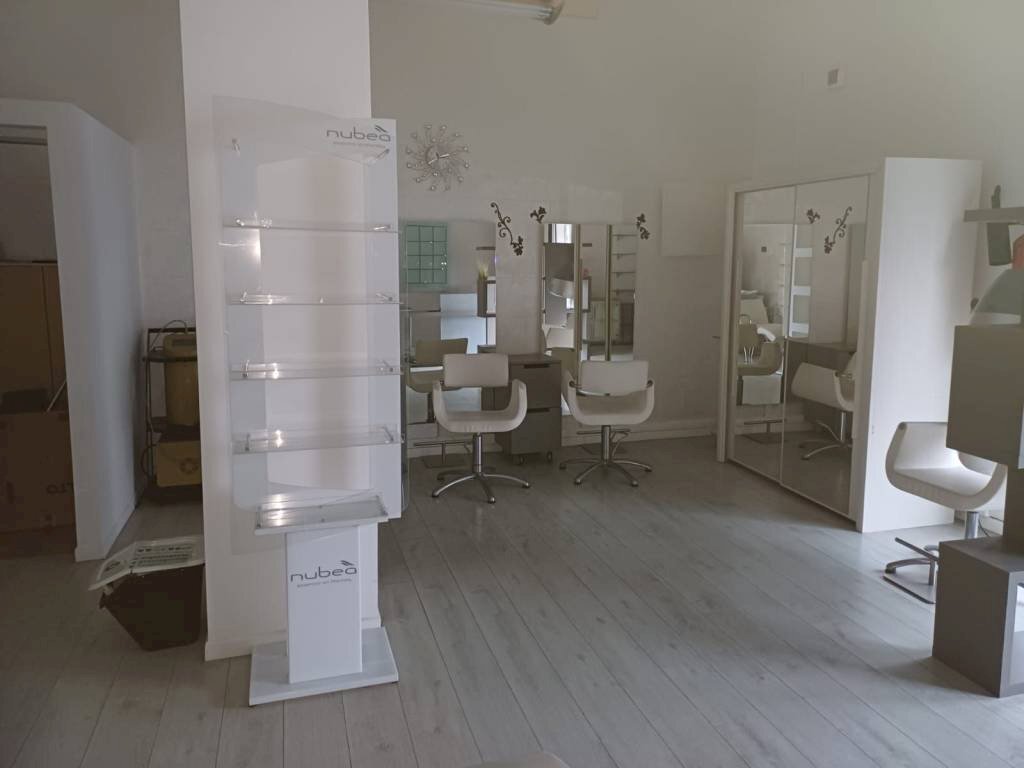 Interno non residenziale - Negozio via Boves, Soliera - foto 3