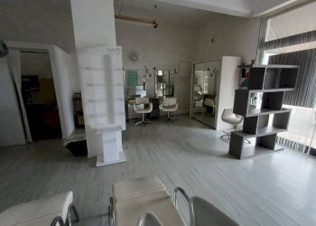 Interno non residenziale - Negozio via Boves, Soliera - foto 2