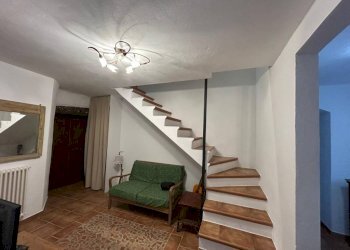 Interno appartamento - Casa indipendente via San Rocco, 27, Porto Valtravaglia - foto 11