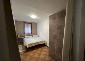 Camera da letto - Casa indipendente via San Rocco, 27, Porto Valtravaglia - foto 28