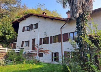 Facciata - Villa Porto Valtravaglia - photo 26