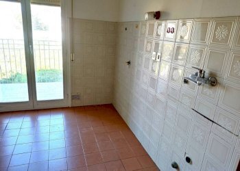 Cucina - Trilocale via Don Giovanni Bosco, Vallecrosia - foto 4