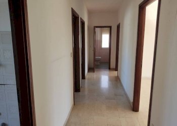 Corridoio - Trilocale via Don Giovanni Bosco, Vallecrosia - foto 9