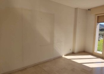 Soggiorno - Trilocale via Don Giovanni Bosco, Vallecrosia - foto 11