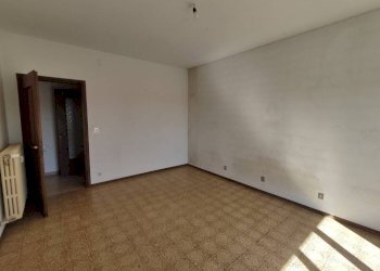 Camera da letto - Trilocale via Don Giovanni Bosco, Vallecrosia - foto 16