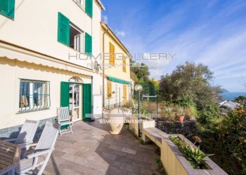 Giardino - Villa a Schiera via dei Floricoltori, Genova - foto 1