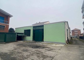 Facciata - Capannone via del Porto, 18, Carmagnola - foto 2