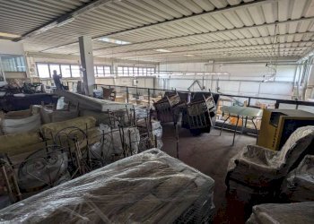 Interno non residenziale - Capannone via Maestri del Lavoro, 36, Bologna (zona San Vitale) - foto 27