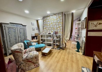 Salone - Shop via Guglielmo Marconi, 5, Biella - photo 10