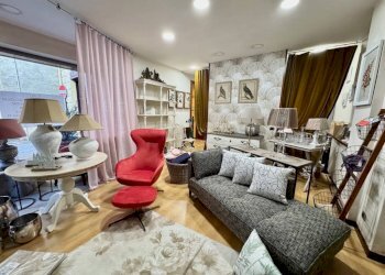 Salone - Shop via Guglielmo Marconi, 5, Biella - photo 13