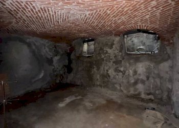 Cantina - Shop via Guglielmo Marconi, 5, Biella - photo 17