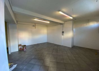 img_5388 - Negozio viale De Amicis, 29, Luserna San Giovanni - foto 10