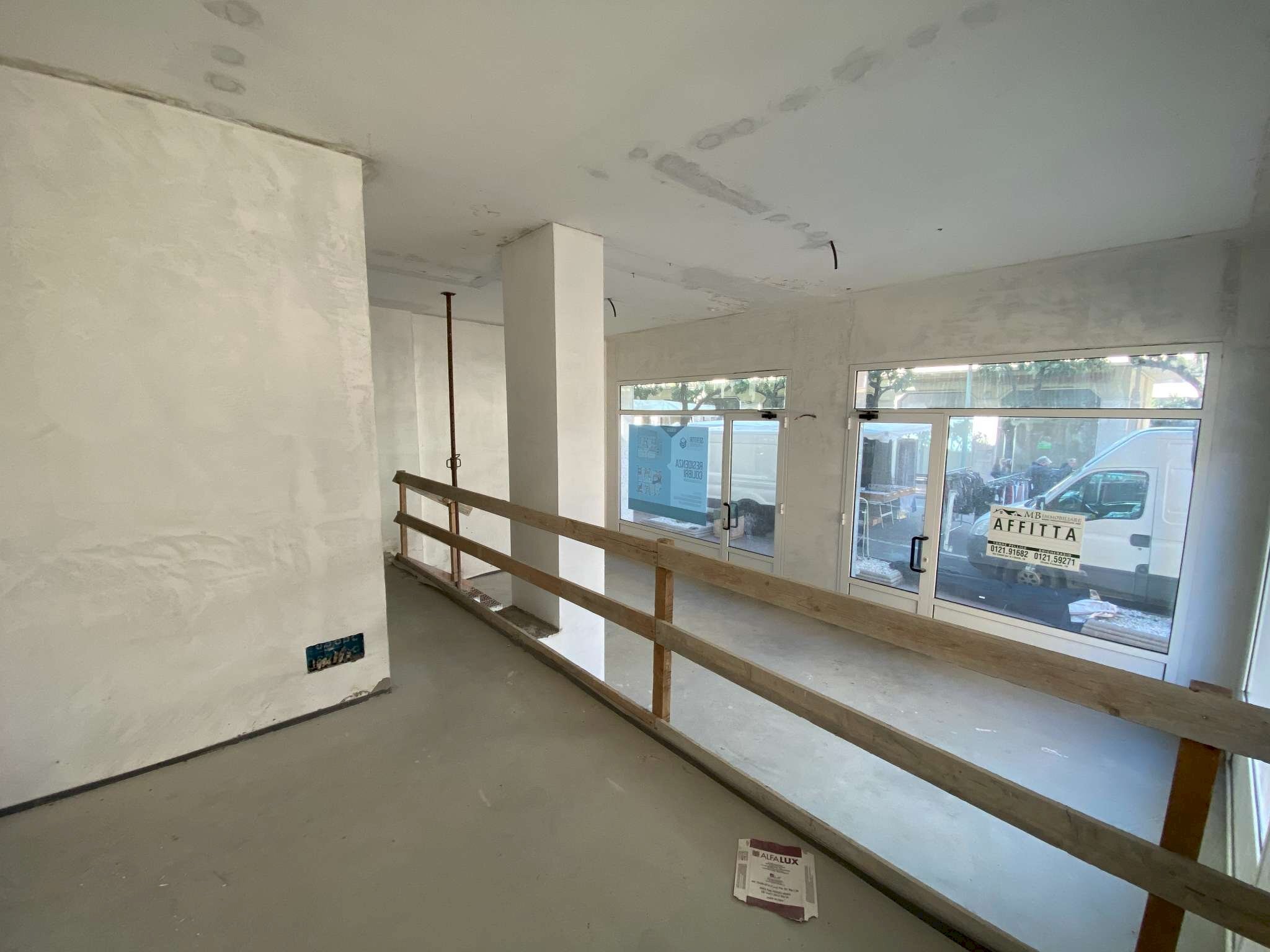 img_6897 - Negozio viale Kennedy, 58, Diano Marina - foto 2