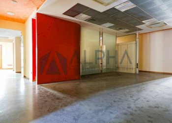 Interno non residenziale - Shop via Giuseppe Miller, Forlì - photo 1