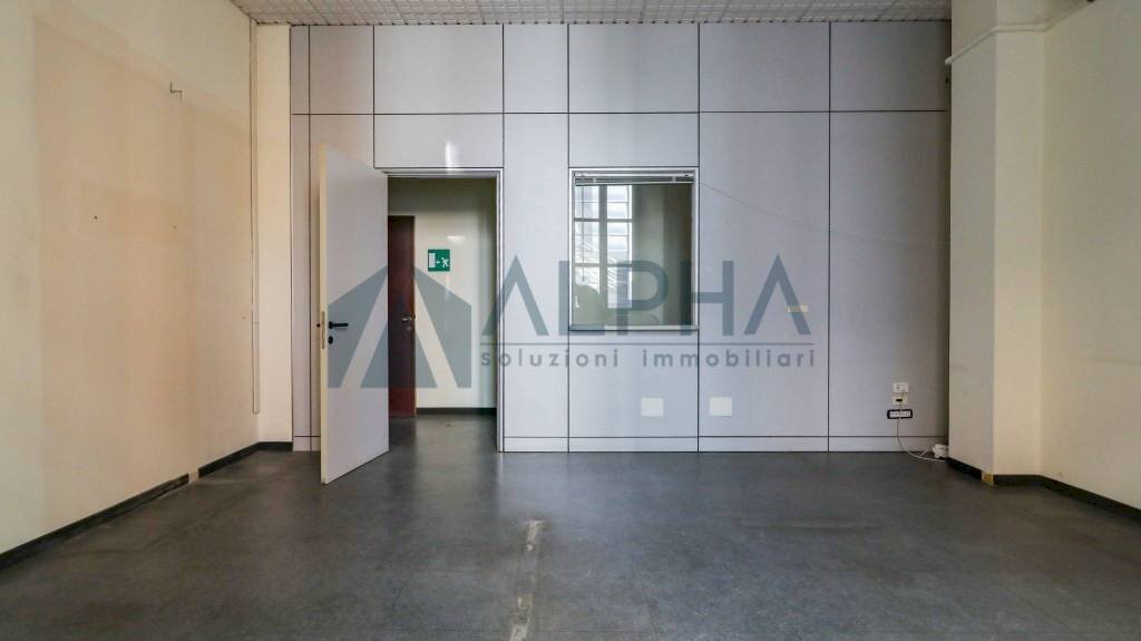 Interno non residenziale - Shop via Giuseppe Miller, Forlì - photo 2