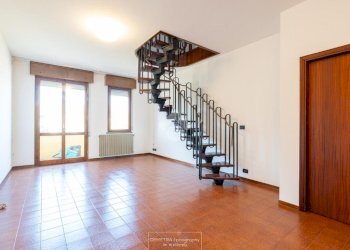 Attic Via Libertà, Vignola - photo 3