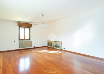 Attic Via Libertà, Vignola - photo 29