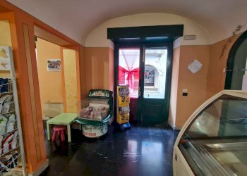 interno - Locale Commerciale piazza Galileo Ferraris, Livorno Ferraris - foto 5