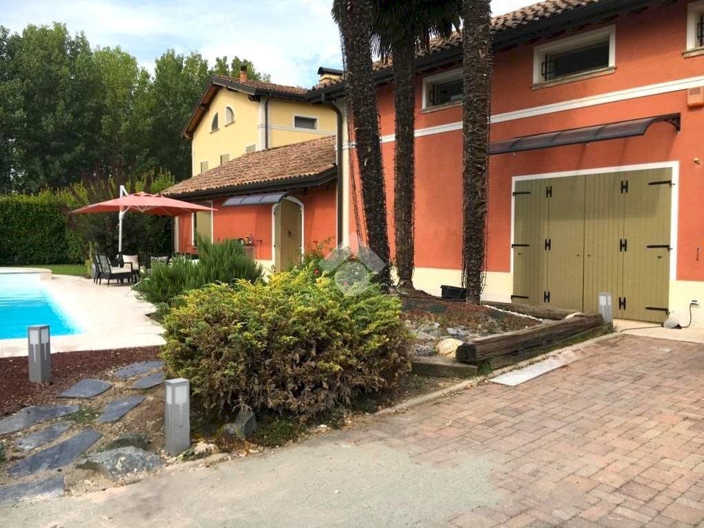 Independent house Via posta, Mirandola - photo 2