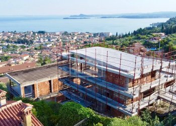 Attic via Montemaderno, Toscolano-Maderno - photo 18