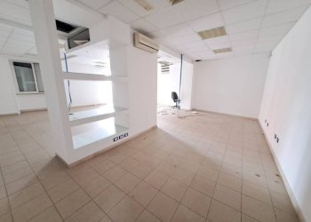 Interno non residenziale - Appartamento via Umbria, 144, Taranto - foto 5