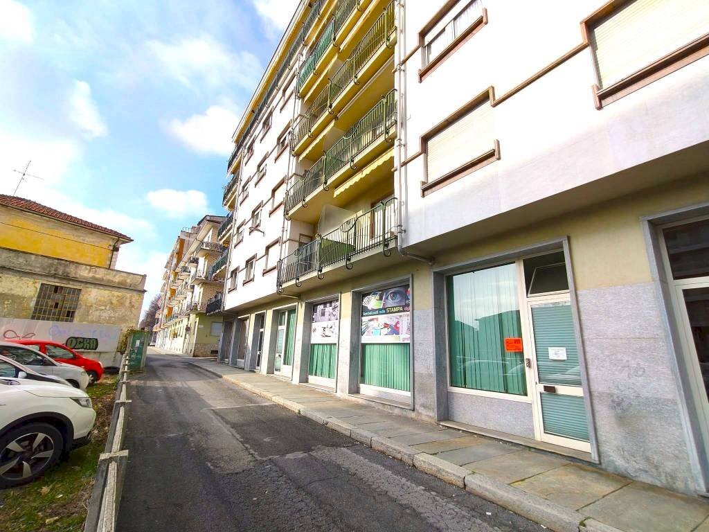 Facciata - Shop via Ettore Rosa, 12, Cuneo (neighborhood Donatello) - photo 1