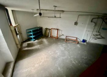 Magazzino - Shop via Ivrea, 39, Biella - photo 14