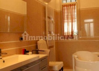 Bagno - Appartamento Cuneo (zona Centro) - foto 14