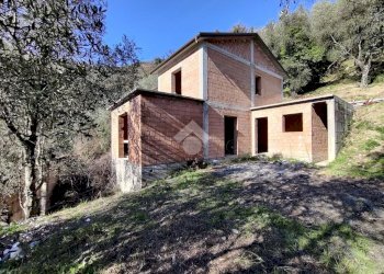 Four-room apartment Via Olivella Caminata, Casarza Ligure - photo 4