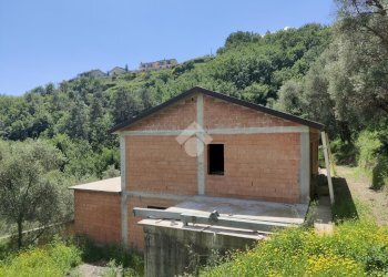 Four-room apartment Via Olivella Caminata, Casarza Ligure - photo 3