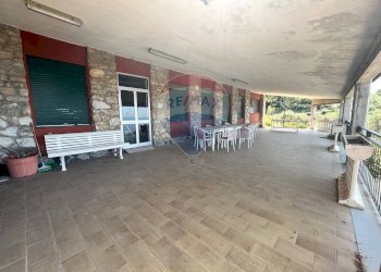 Villa Via per Santa Giulia, 98 
 San Giulia Centaura, Lavagna - photo 8