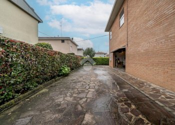 Villa Via Renzo Guaitoli, Carpi - foto 20