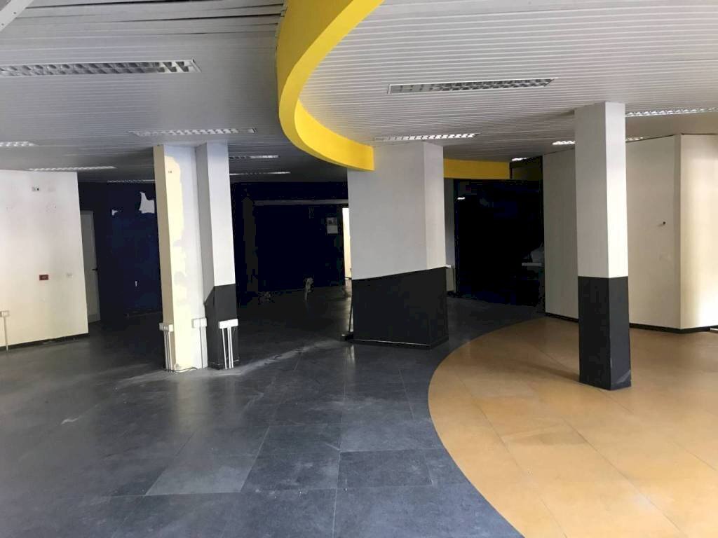 Interno non residenziale - Negozio Carpi - foto 1