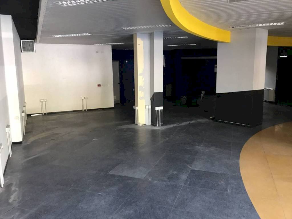 Interno non residenziale - Negozio Carpi - foto 2