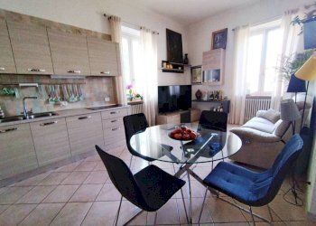 Cucina - Villa viale Armando Diaz, Castelletto Sopra Ticino - foto 26