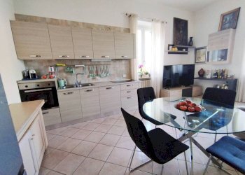 Cucina - Villa viale Armando Diaz, Castelletto Sopra Ticino - foto 27