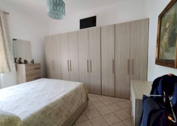 Camera da letto - Villa viale Armando Diaz, Castelletto Sopra Ticino - foto 32