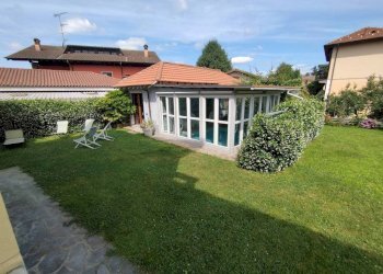 Giardino - Villa viale Armando Diaz, Castelletto Sopra Ticino - foto 14