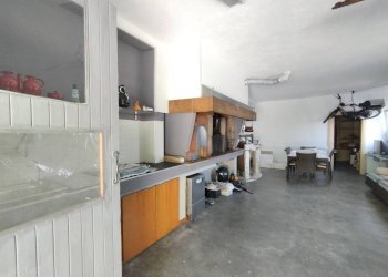 Interno non residenziale - Villa viale Armando Diaz, Castelletto Sopra Ticino - foto 45