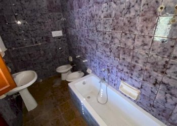Bagno - Quadrilocale via Francesco Cangialosi, Carini - foto 14
