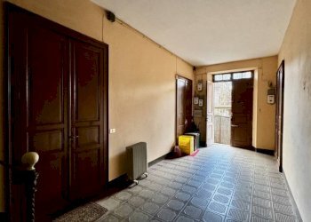 Corridoio - Villa a Schiera via Giuseppe Garibaldi, 47, Sagliano Micca - foto 3