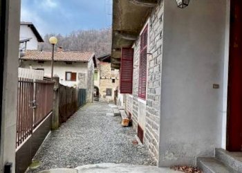 Cortile interno - Villa a Schiera via Giuseppe Garibaldi, 47, Sagliano Micca - foto 16