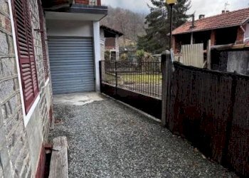 Cortile interno - Villa a Schiera via Giuseppe Garibaldi, 47, Sagliano Micca - foto 25