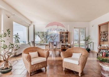 Single Family Villa Sant'Angelo Romano - photo 18