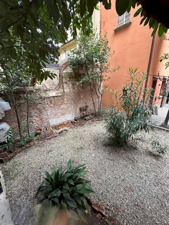 Giardino - Appartamento Bologna (zona Centro Storico) - foto 2