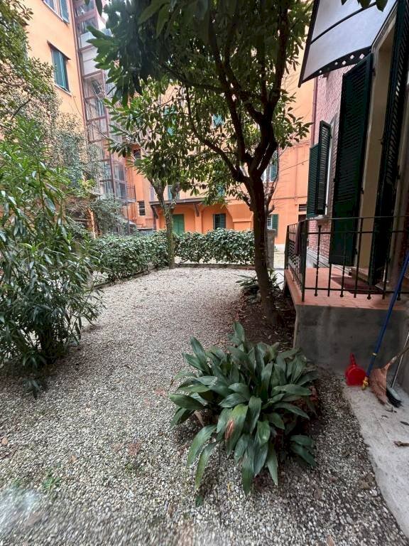Giardino - Appartamento Bologna (zona Centro Storico) - foto 3