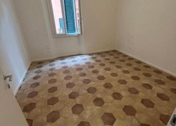 Stanza non arredata - Appartamento Bologna (zona Centro Storico) - foto 11