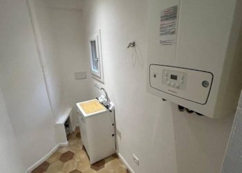 Stanza non arredata - Appartamento Bologna (zona Centro Storico) - foto 12